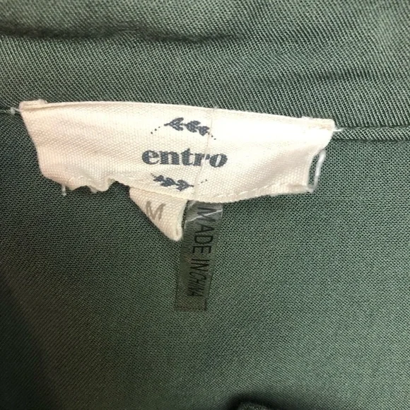 Army Green Olive Utility Vest by entro - Picture 2 of 9